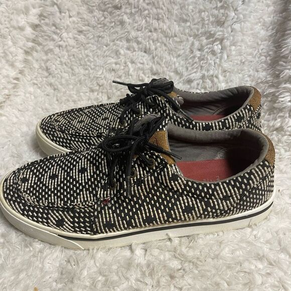 Twisted Black and Cream Geometric Patterned men’s Sneakers SZ11M - Picture 3 of 10